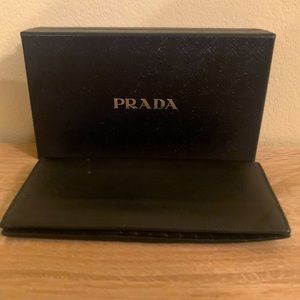 Prada Saffiano Leather Black Long Wallet🖤